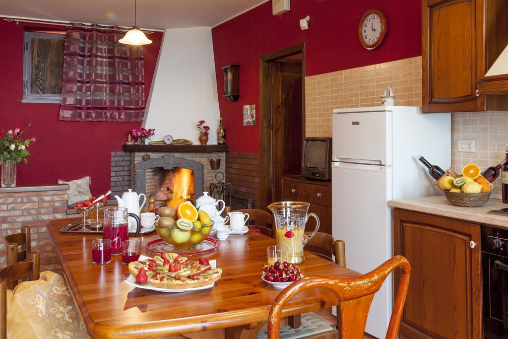 Sorbello Dell'Etna Villa Мило Екстериор снимка