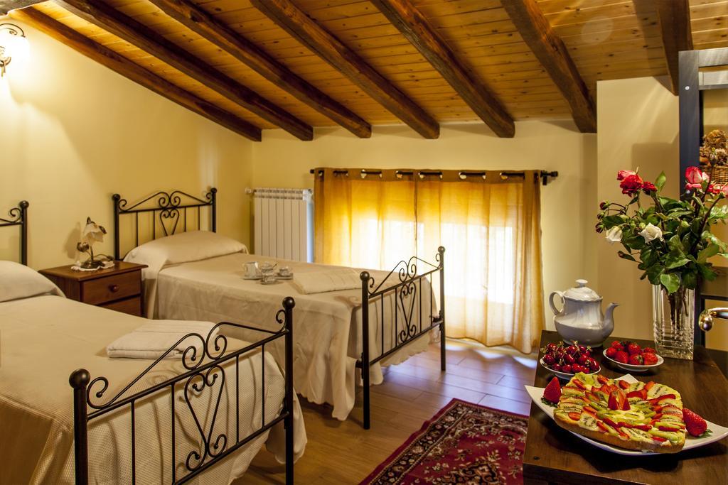 Sorbello Dell'Etna Villa Мило Екстериор снимка